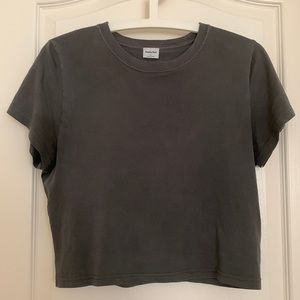 Aritzia Weekend T-Shirt - Size L